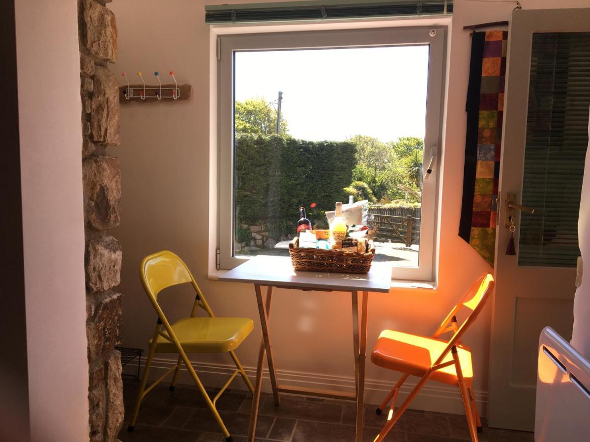 The Wrens Annexe - Stylish Self-Contained 2-Bed Annexe Penzance Kültér fotó
