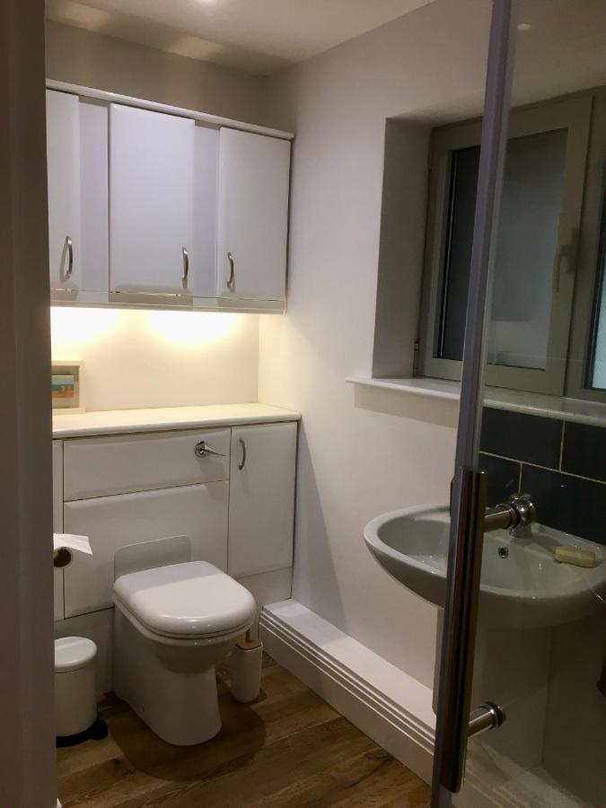 The Wrens Annexe - Stylish Self-Contained 2-Bed Annexe Penzance Kültér fotó
